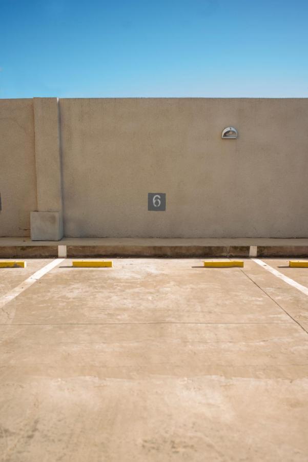 Departamento Premium Con Cochera Y Piscina Bahía Blanca Exterior photo